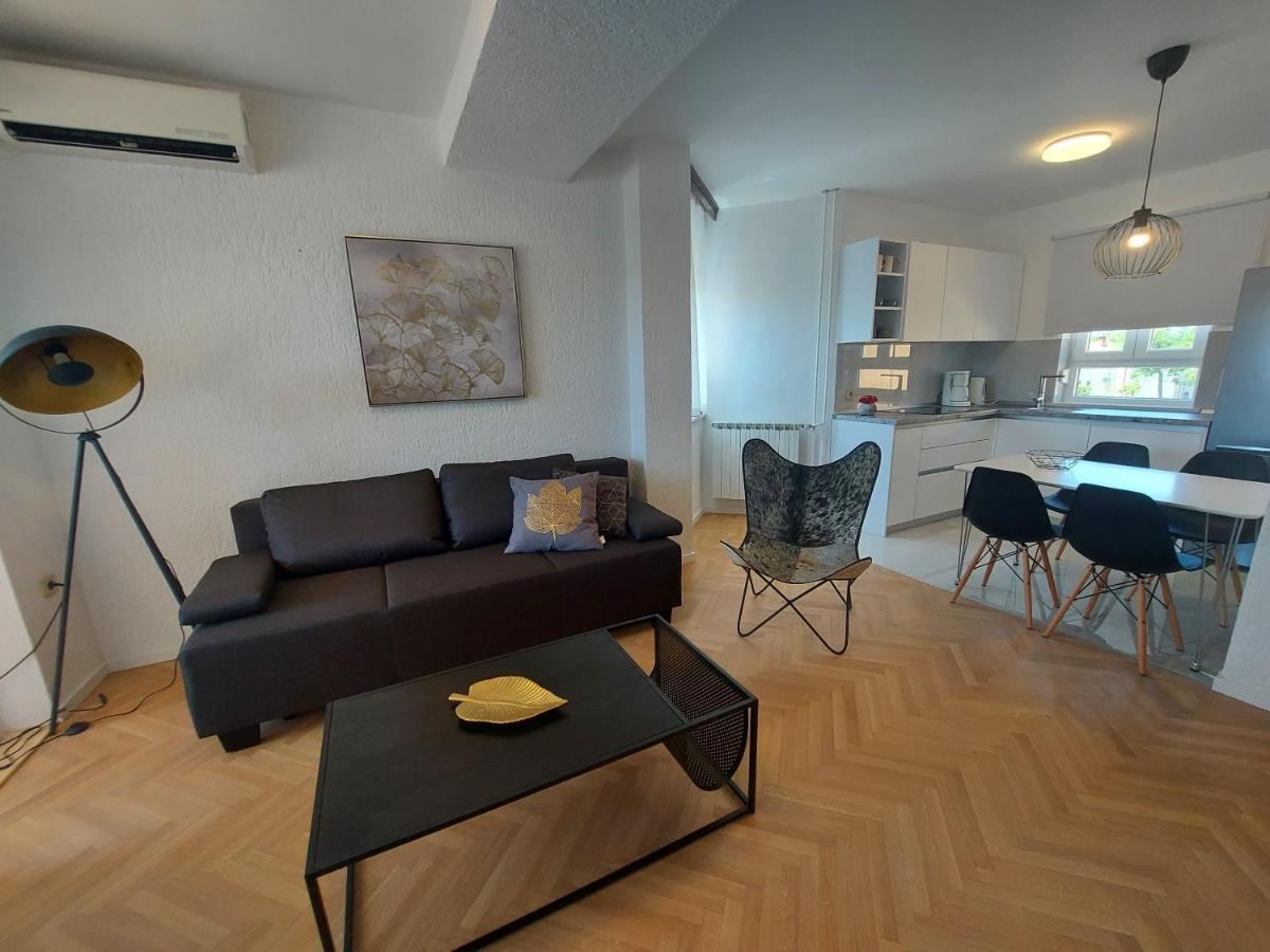 Apartments Fugosic Punat Kültér fotó